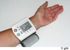 Hypertension artérielle : causes et symptômes - Le Blog..