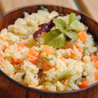 Salade de quinoa, carottes et Fleurs d'oranger